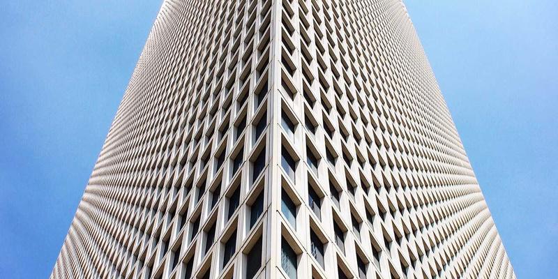 全球旅游安全攻略：高风险地区防范指南与紧急联络方式