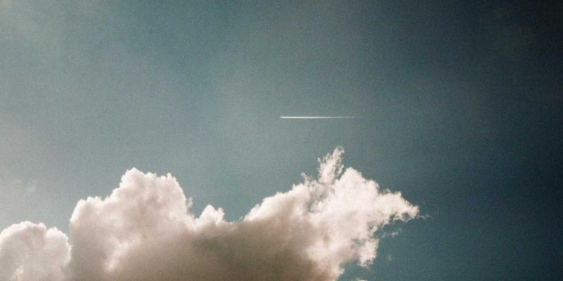 天下旅游新趋势：2024年新兴目的地与智能旅行预订全攻略